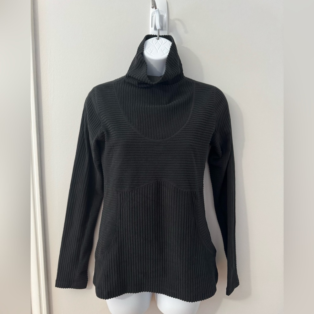 Nike Pro Hyperwarm Turtleneck Plush long sleeve size S BV5558 plush feel